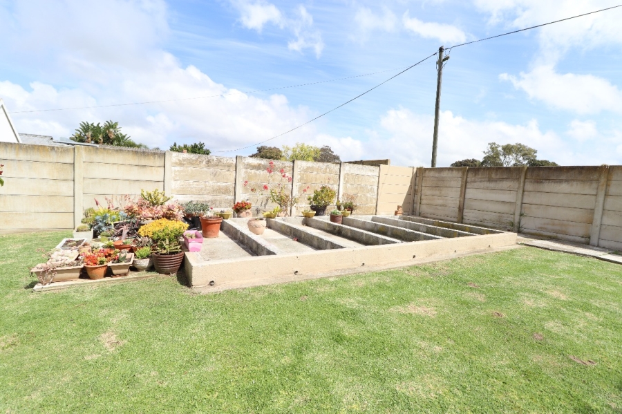3 Bedroom Property for Sale in Kabega Park Eastern Cape